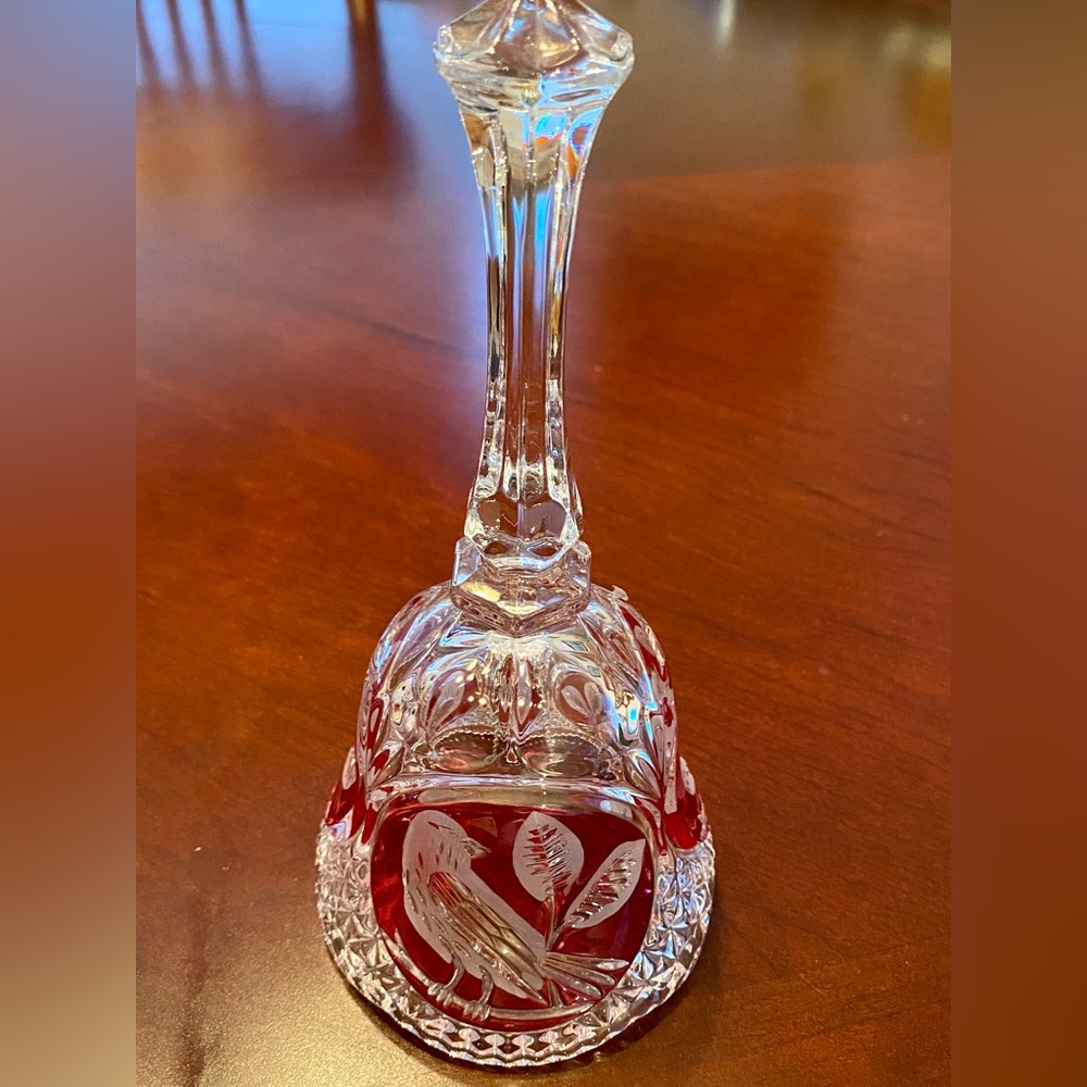 Hofbauer Byrdes Red Birds Lead Crystal Dinner Bell